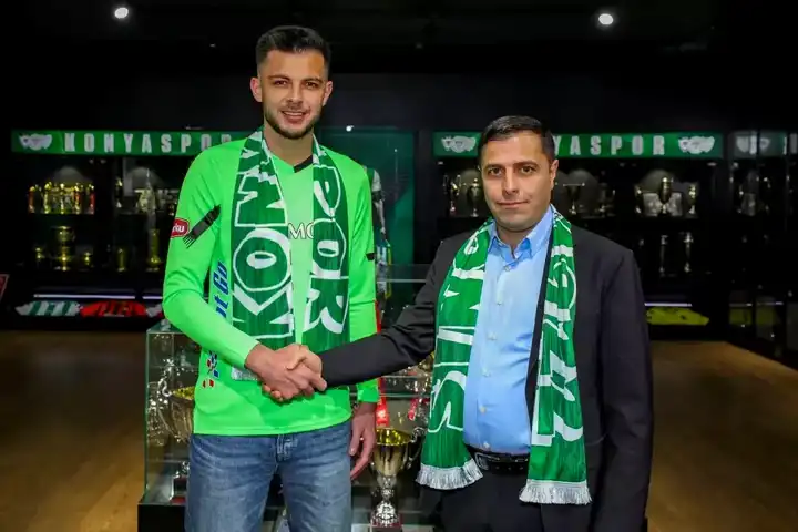 Konyaspor, Ahmet Daş'ı Transfer Etti!