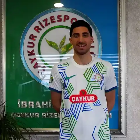 Rizespor, Berkay Özcan'ı Kiraladı!